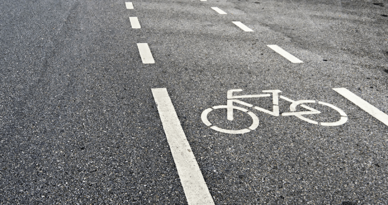 Verbesserte Sicherheit auf dem Geh- und Radweg am Adenauerring